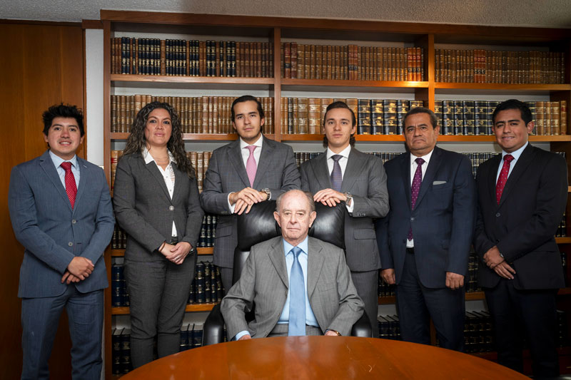 Hegewisch Abogados Reconocidos por Tops México en 2024 como uno de los mejores despachos de abogados